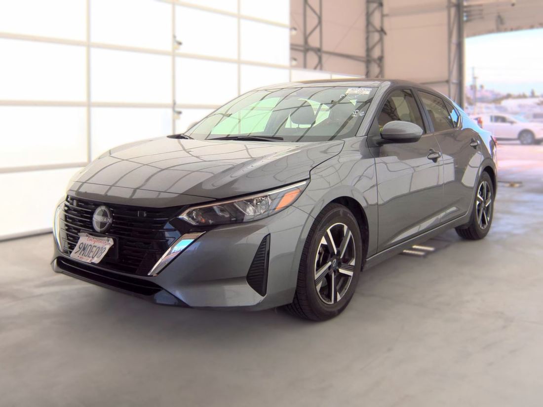 2024 NISSAN SV