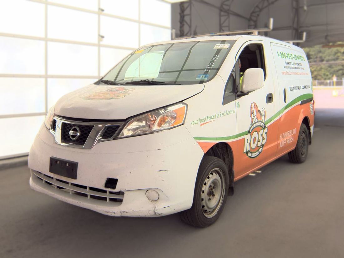 2017 NISSAN NV200