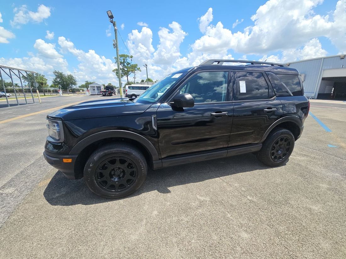 2021 FORD Badlands