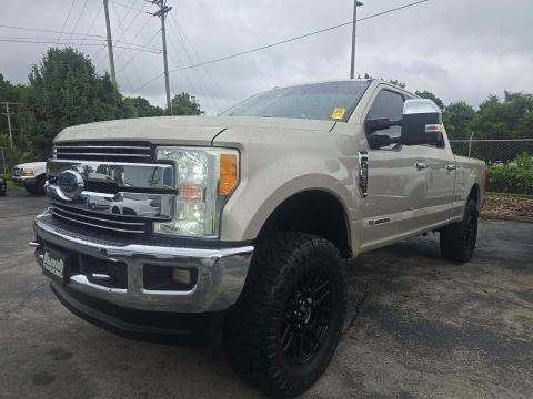 2017 Ford Super Duty - Single Rear Wheel