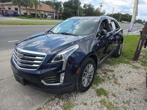 2017 Cadillac Luxury