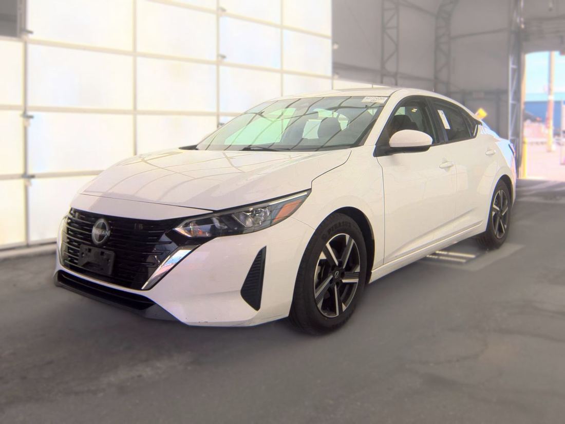 2024 NISSAN SV
