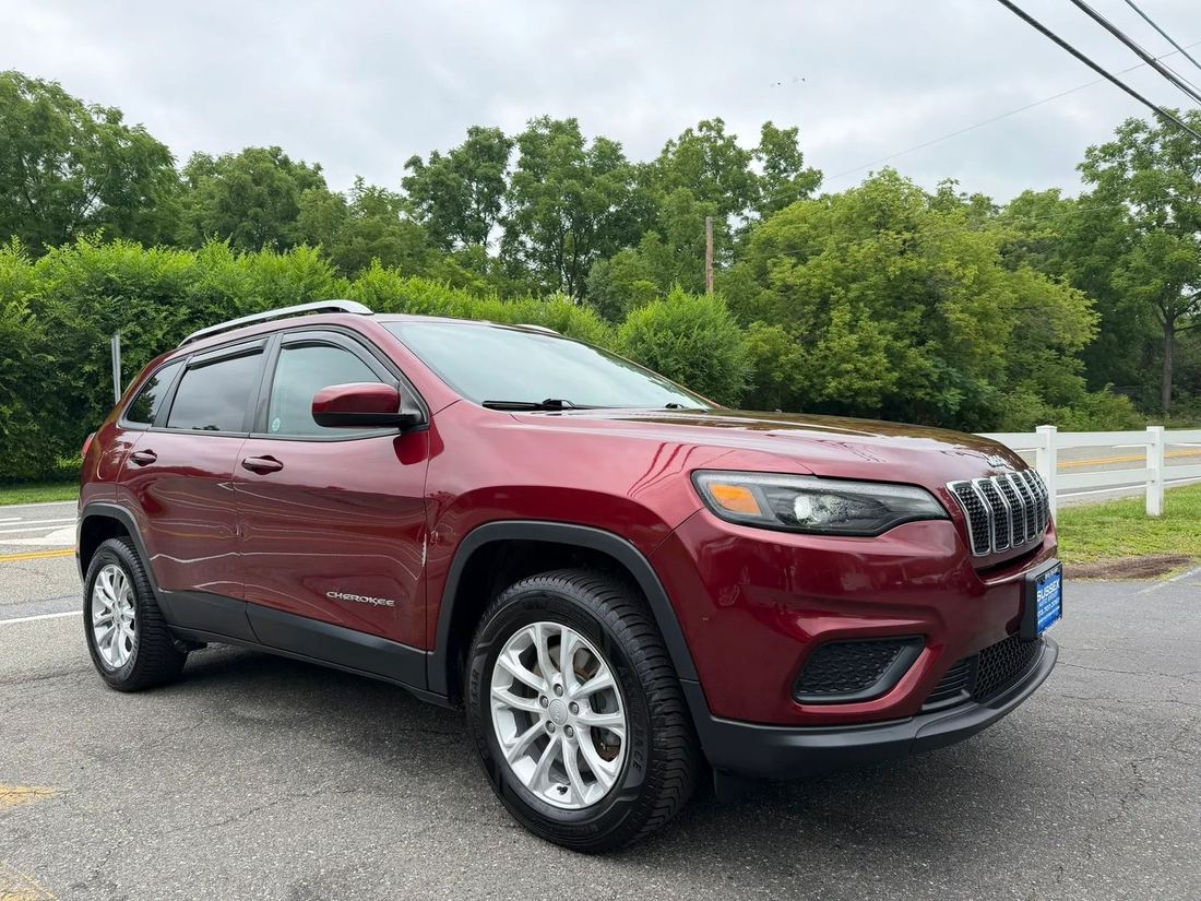 2020 Jeep Latitude, Longitude, North