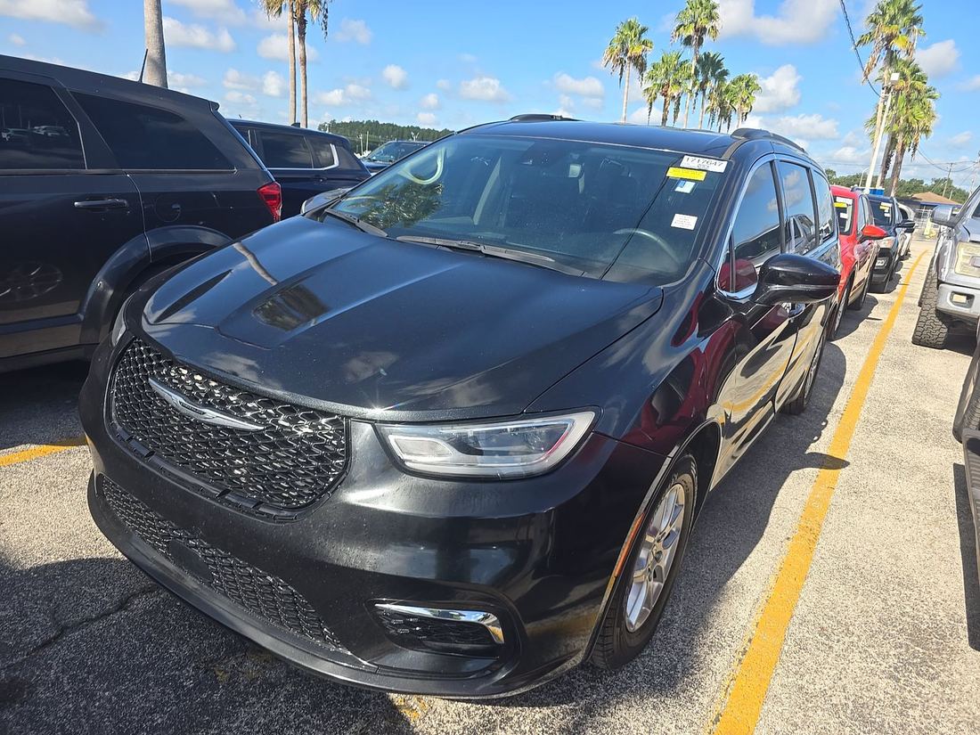 2022 CHRYSLER Touring L