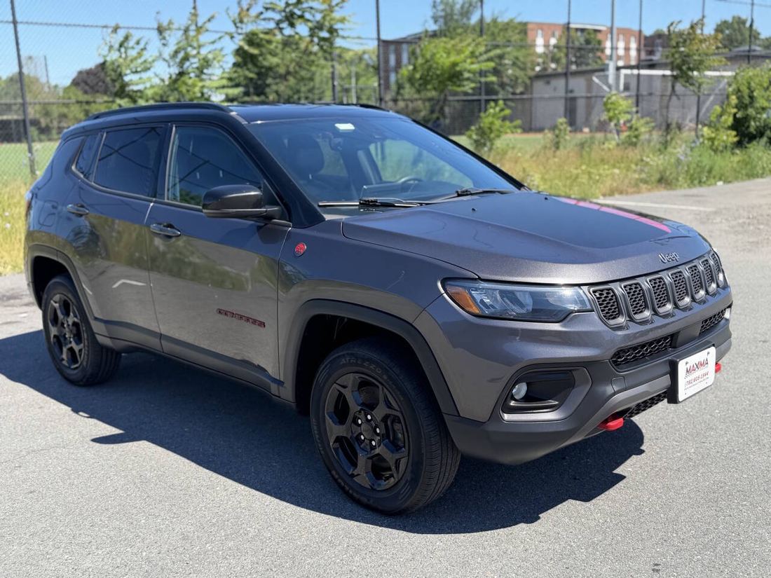 2023 Jeep Trailhawk