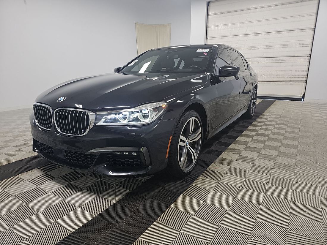 2016 BMW 7-series