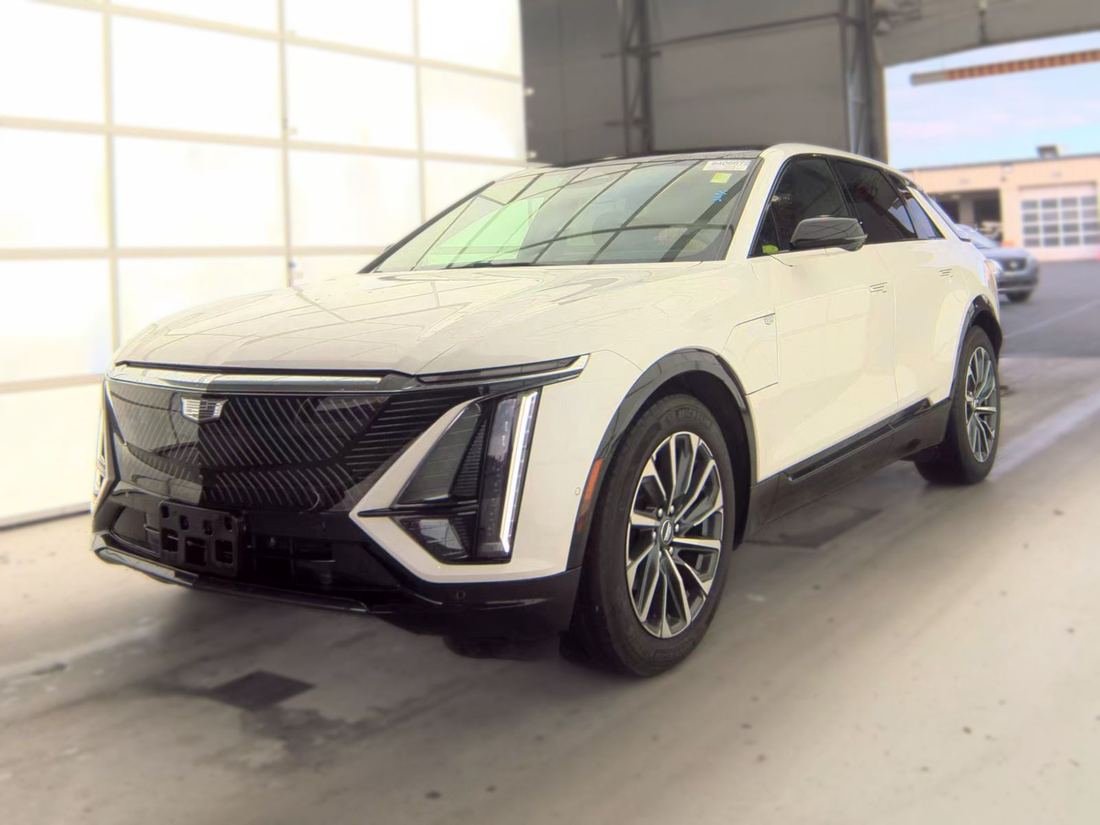 2024 CADILLAC Sport-2