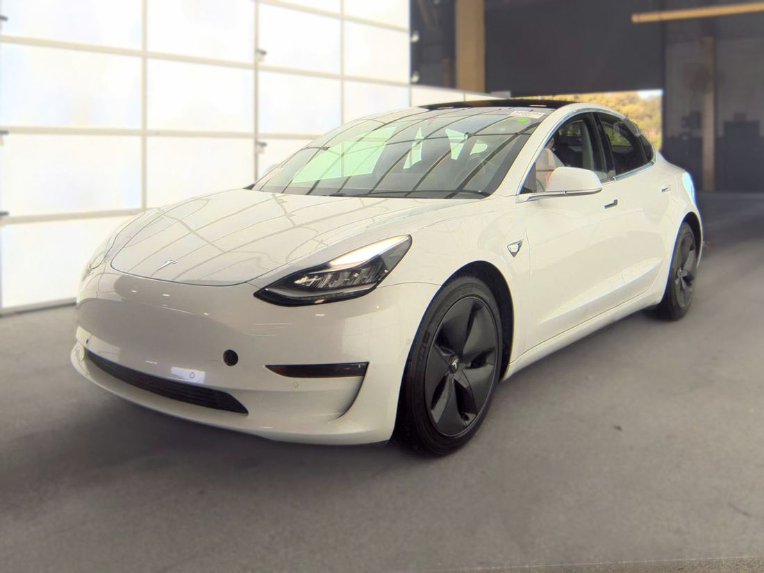 2018 TESLA Model 3