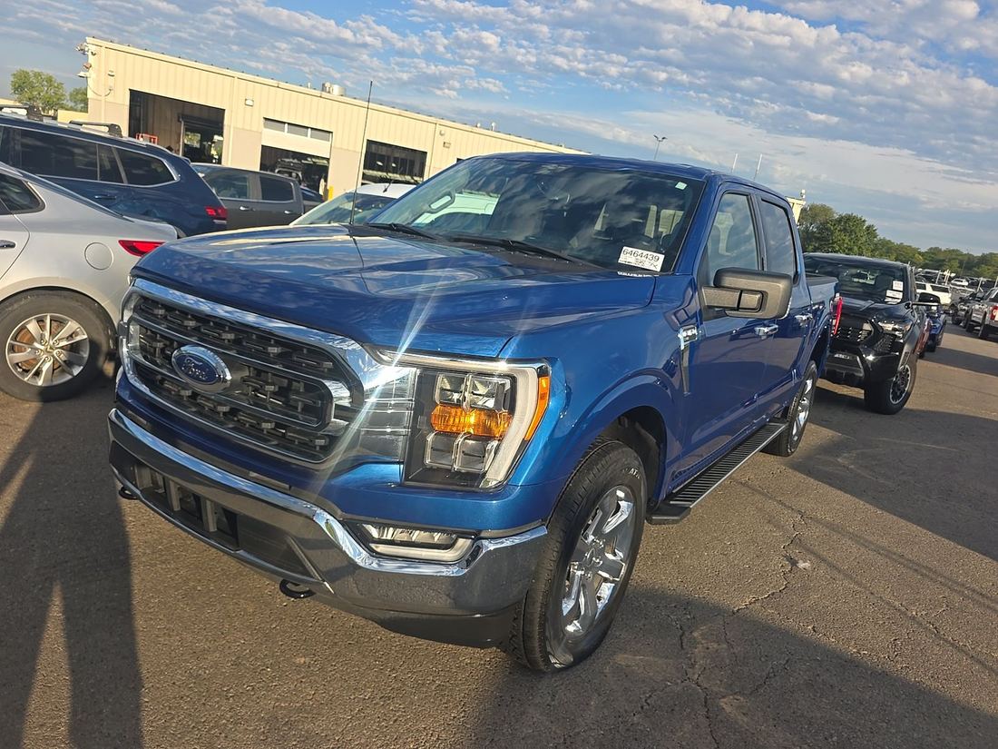 2023 FORD SuperCrew