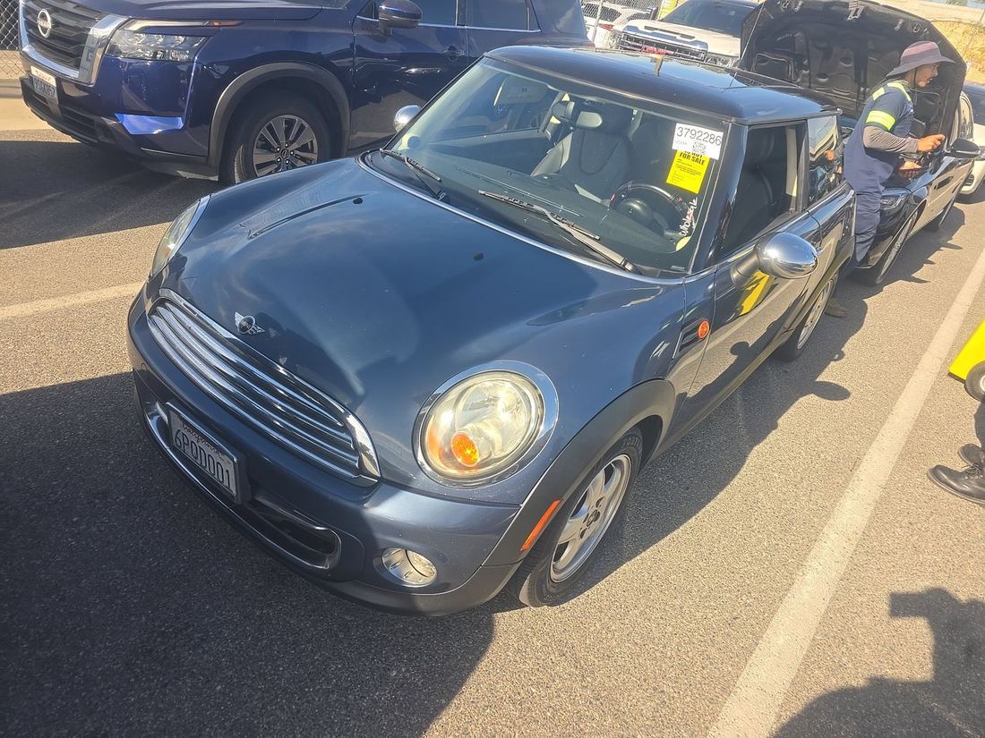 2011 MINI Cooper