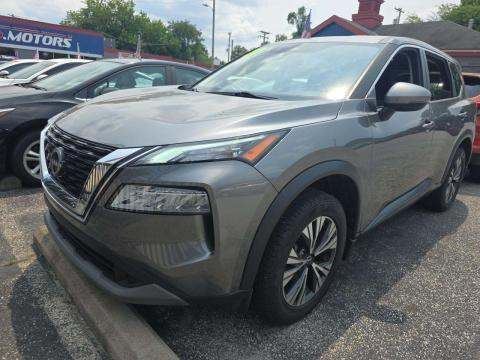 2022 Nissan SV