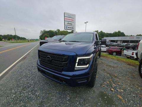 2024 Nissan Crew Cab