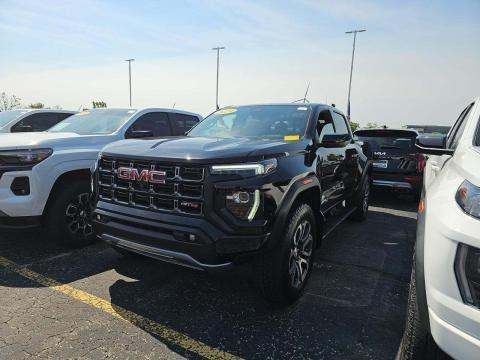 2024 GMC AT4