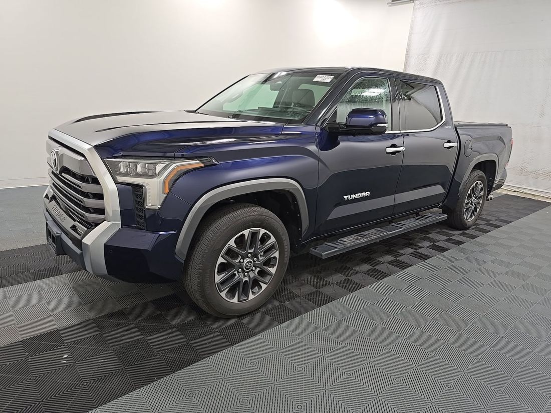 2022 TOYOTA 75 Series