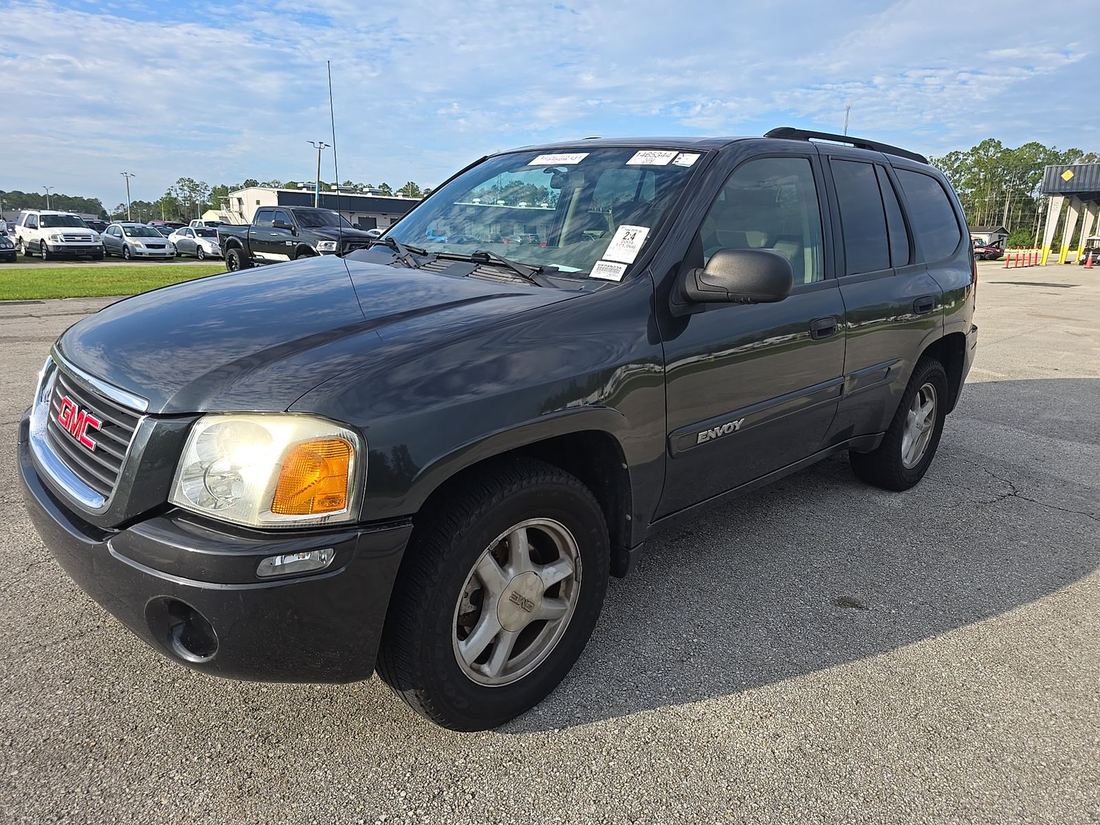 2004 GMC XL