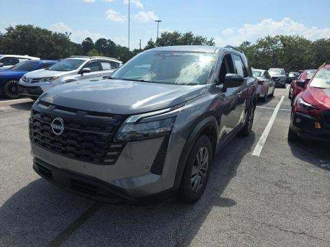 2026 Nissan SV