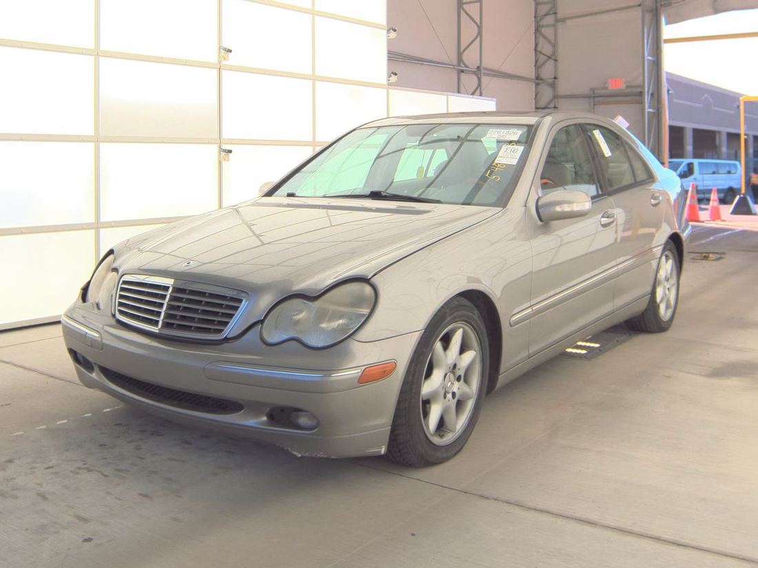 2003 Mercedes-Benz C240