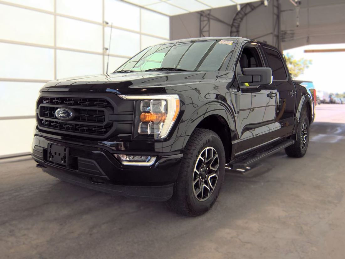 2023 Ford SuperCrew