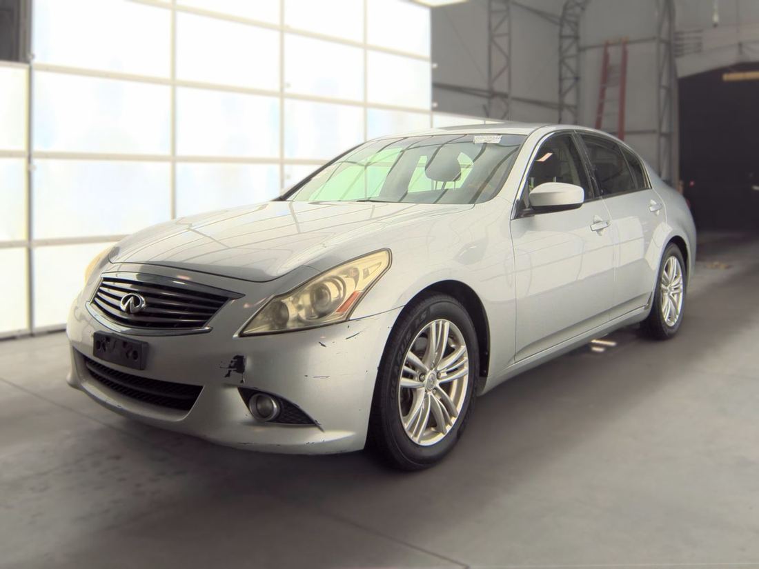 2011 INFINITI G25