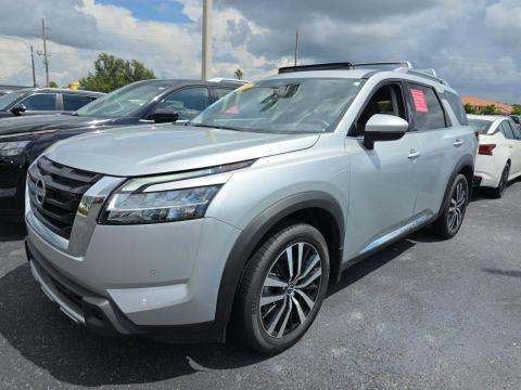 2024 Nissan PLATINUM
