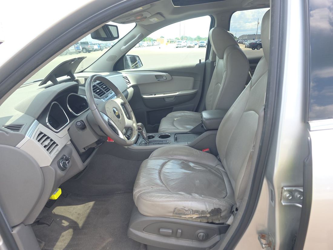 2011 CHEVROLET 2LT