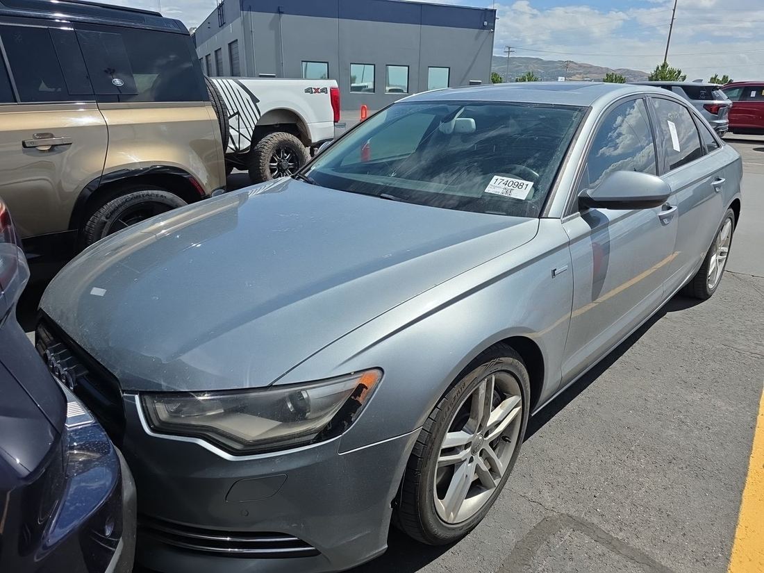 2012 Audi quattro