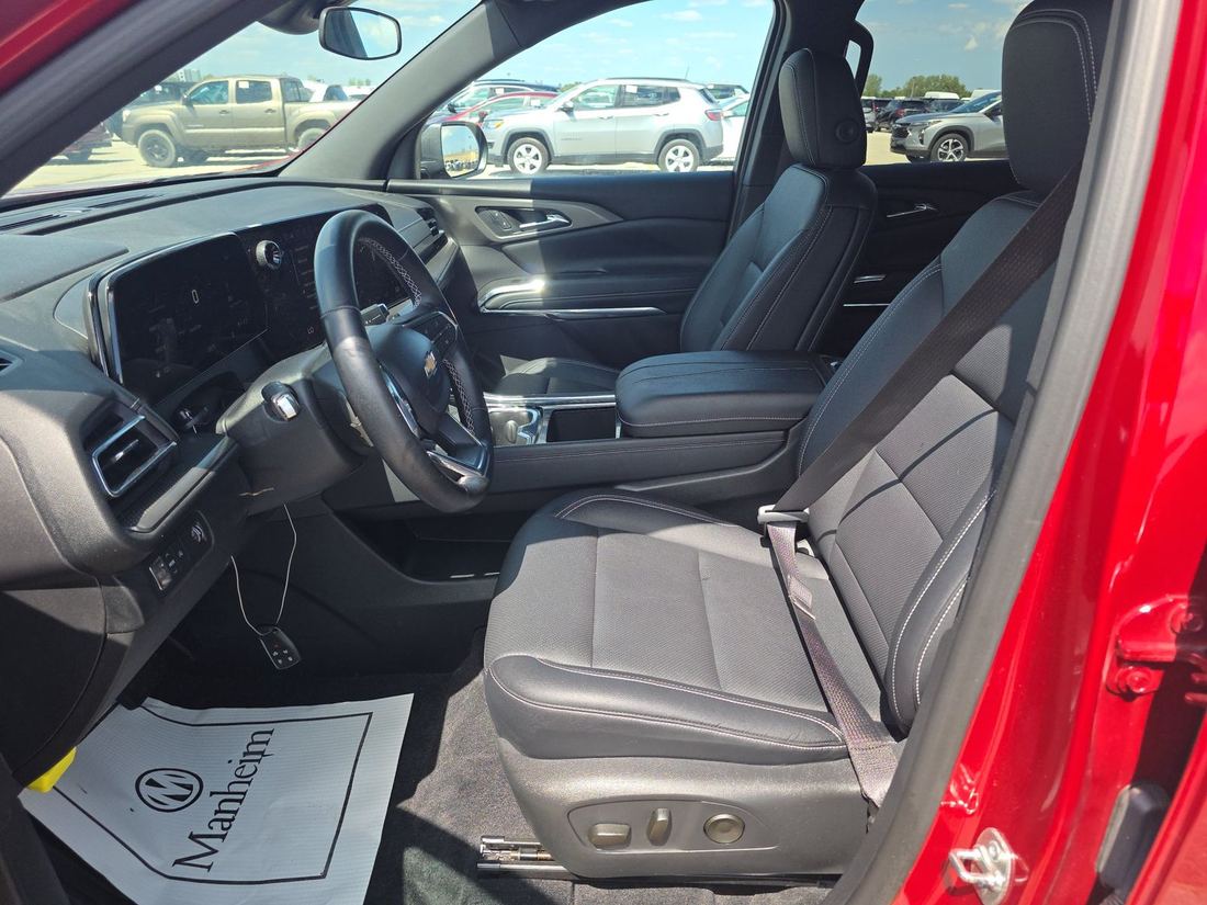 2025 CHEVROLET LT