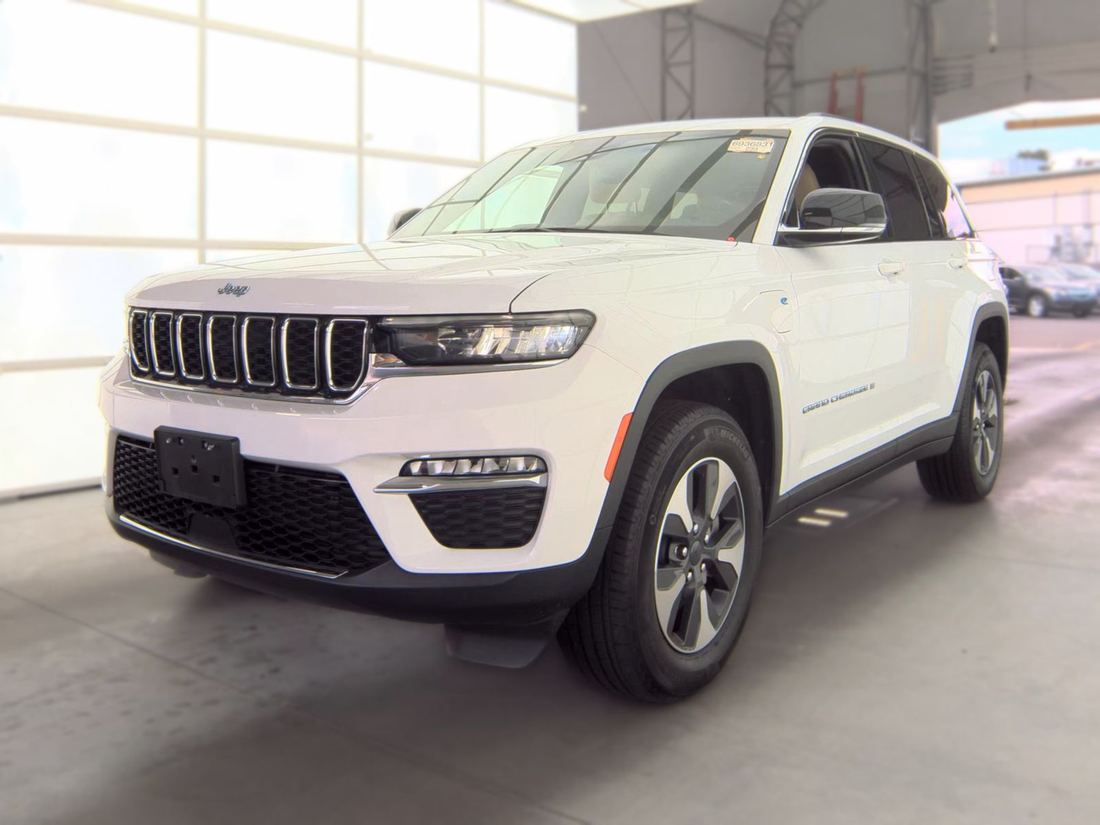 2023 JEEP 4XE