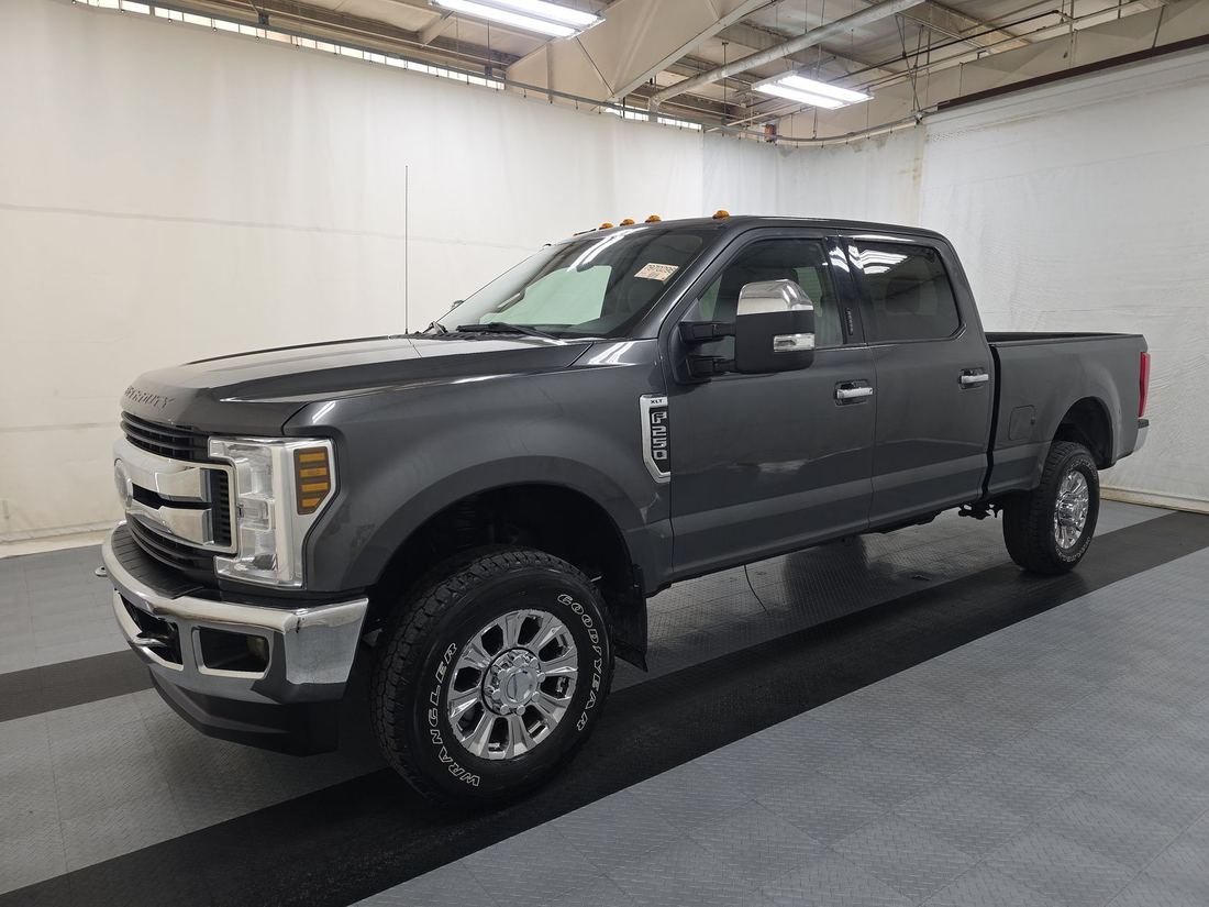2018 FORD Super Duty - Single Rear Wheel