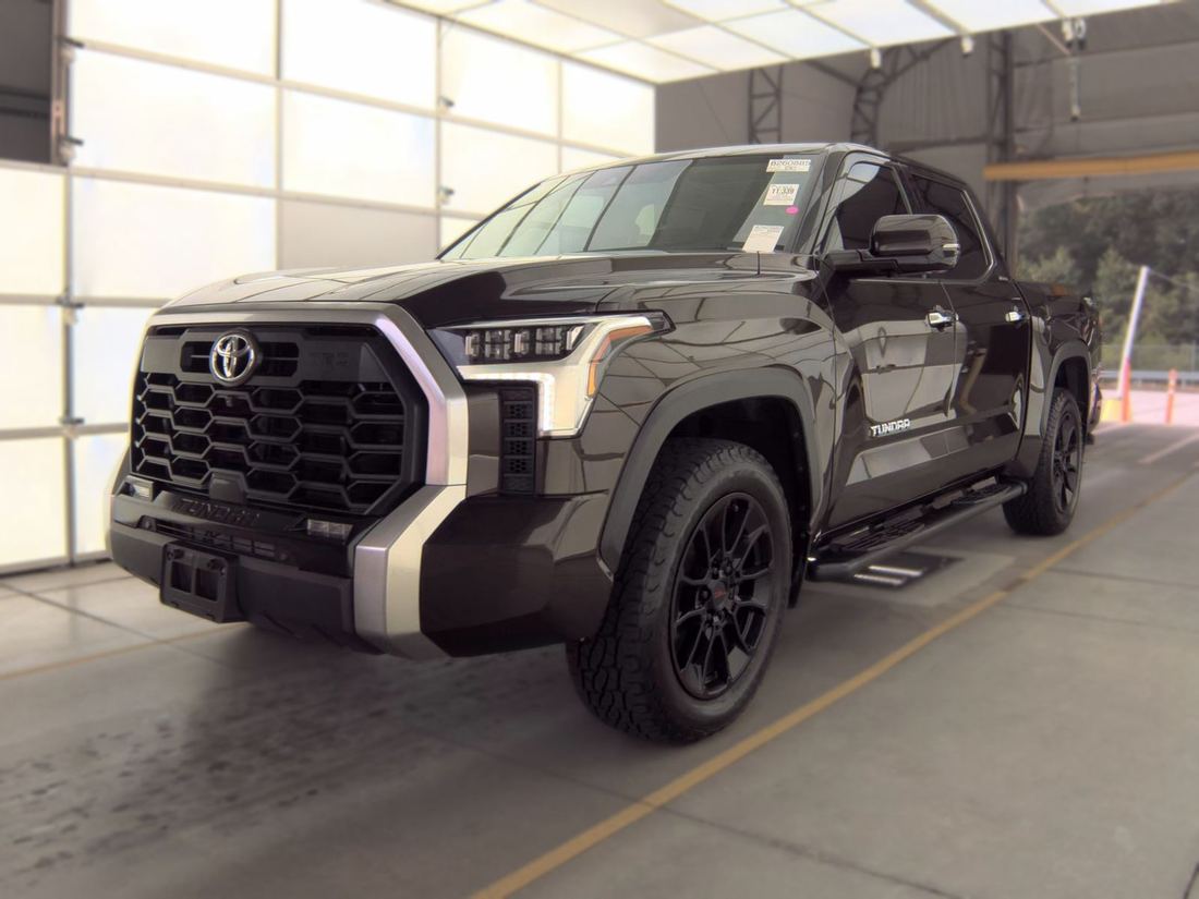 2023 Toyota 75 Series