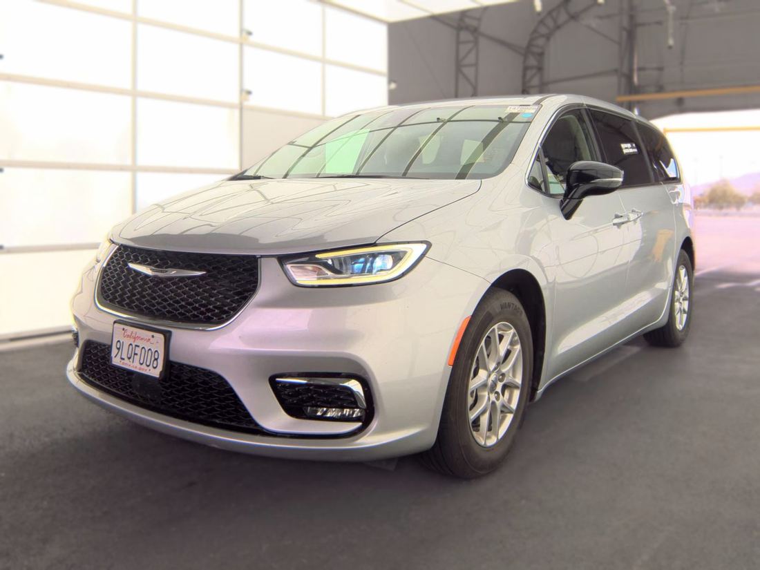 2024 Chrysler RU