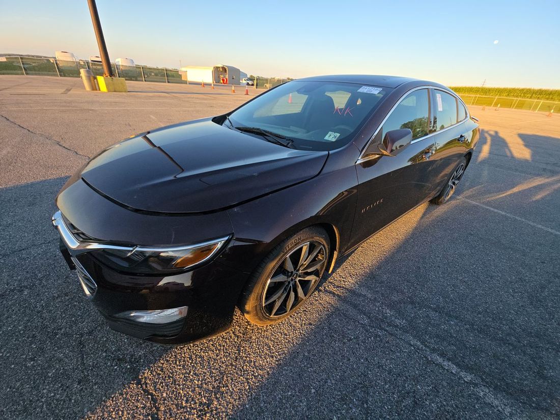 2021 CHEVROLET RS (1SP)