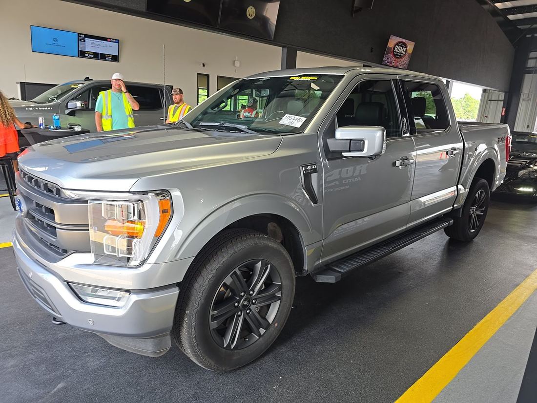 2023 Ford SuperCrew