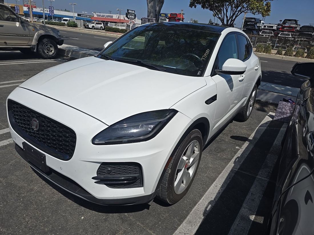 2022 Jaguar P250 SE