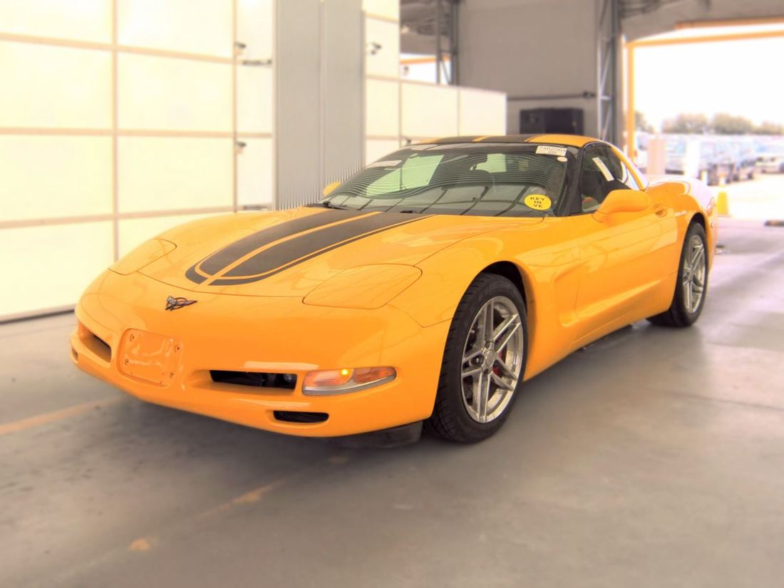 2004 CHEVROLET Corvette