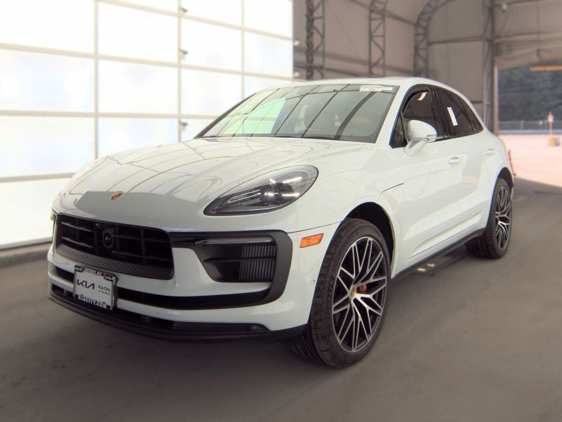 2025 PORSCHE S