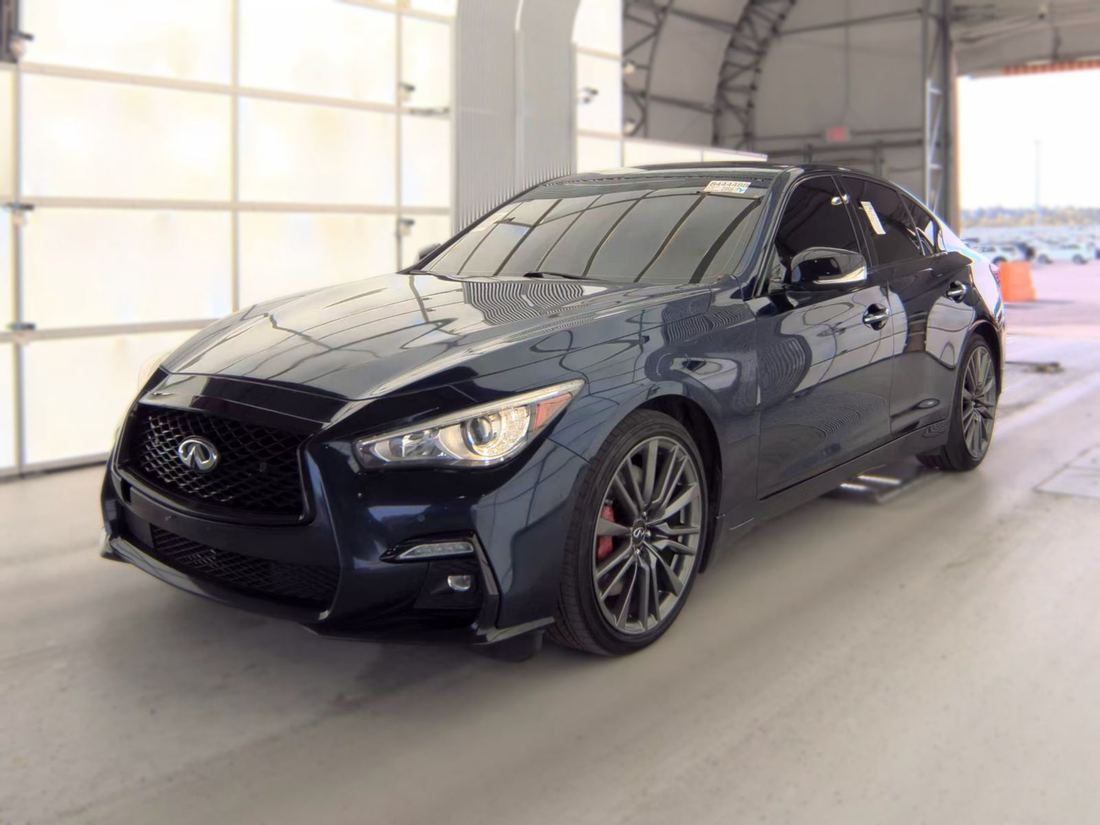2022 INFINITI RED SPORT