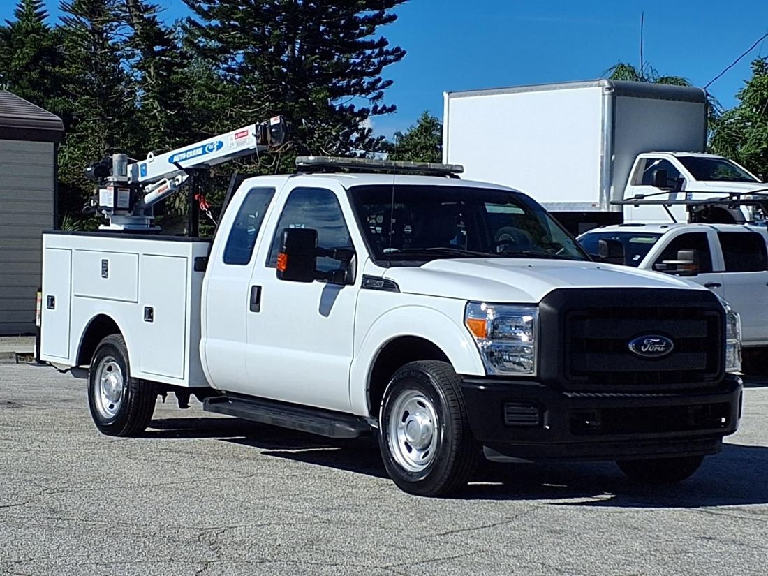 2016 Ford Super Duty - Single Rear Wheel