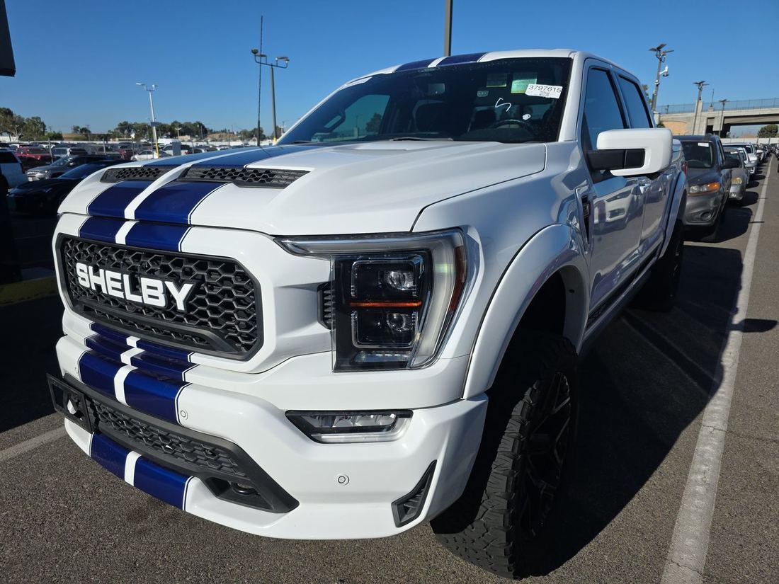 2022 FORD SuperCrew