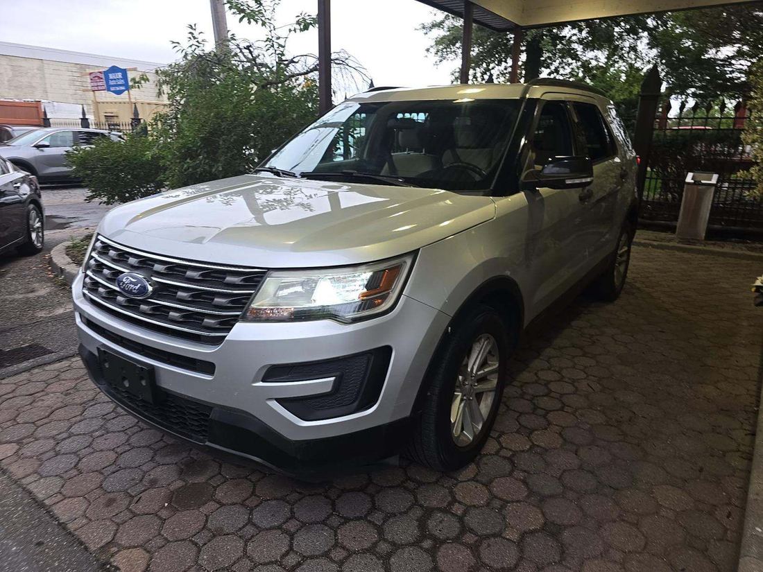 2017 FORD Base