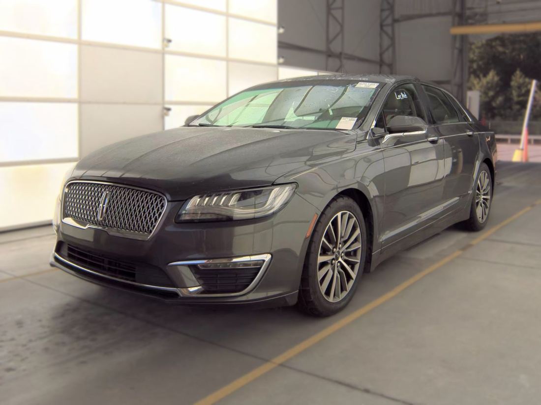 2018 Lincoln Premier