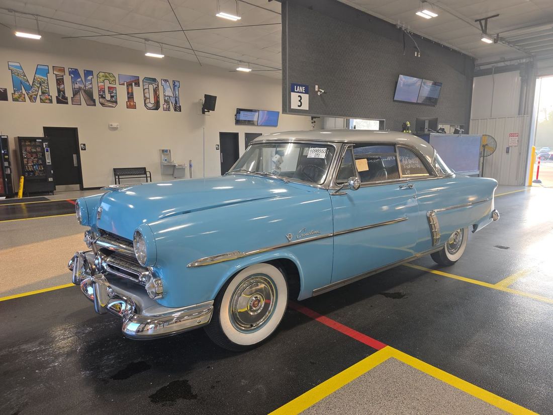 1952 Ford None