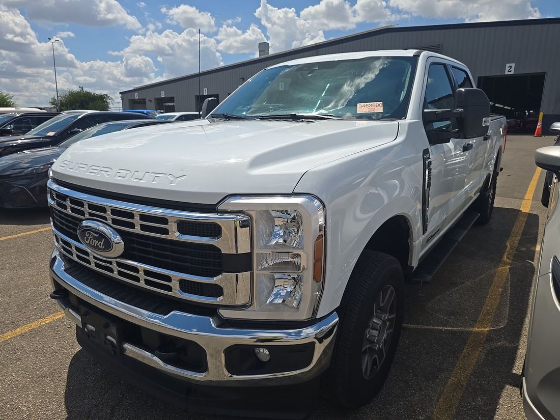 2025 FORD F-Series Super Duty-Single Rear Wheels