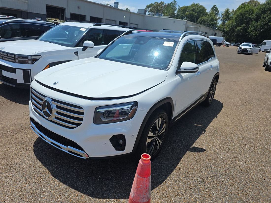 2025 Mercedes-Benz GLB250 4MATIC