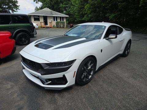 2025 Ford Dark Horse