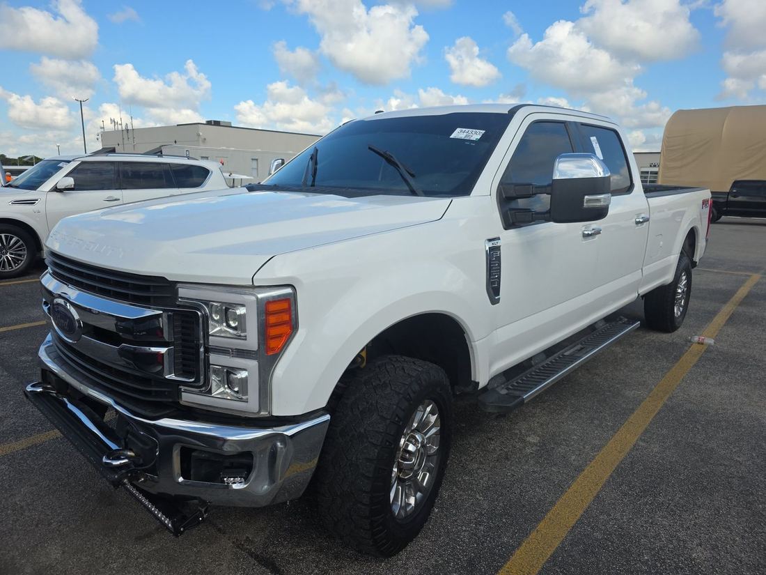 2019 FORD Super Duty - Single Rear Wheel
