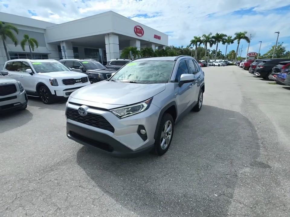 2021 Toyota AXAA52L / AXAA54L / AXAH54L / AXAL54L
