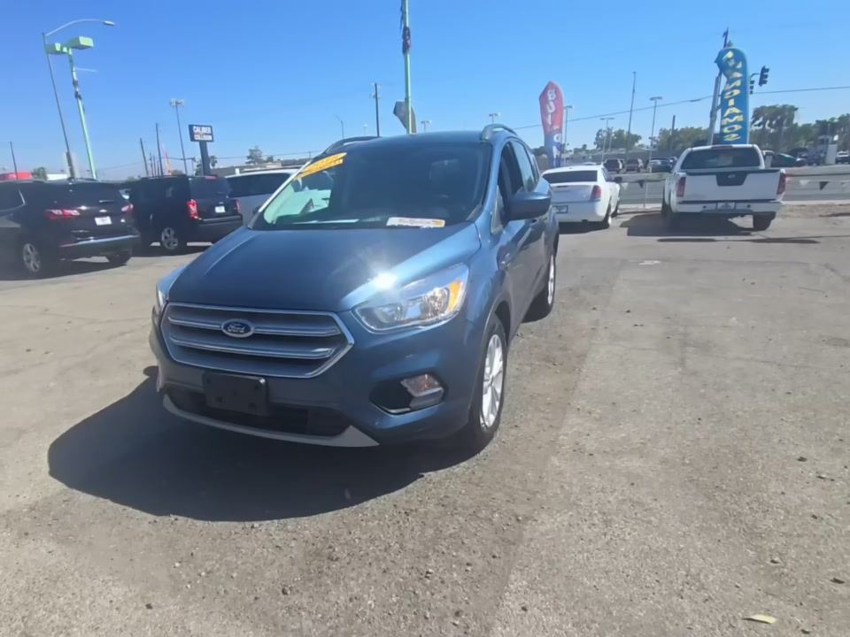 2018 Ford SE