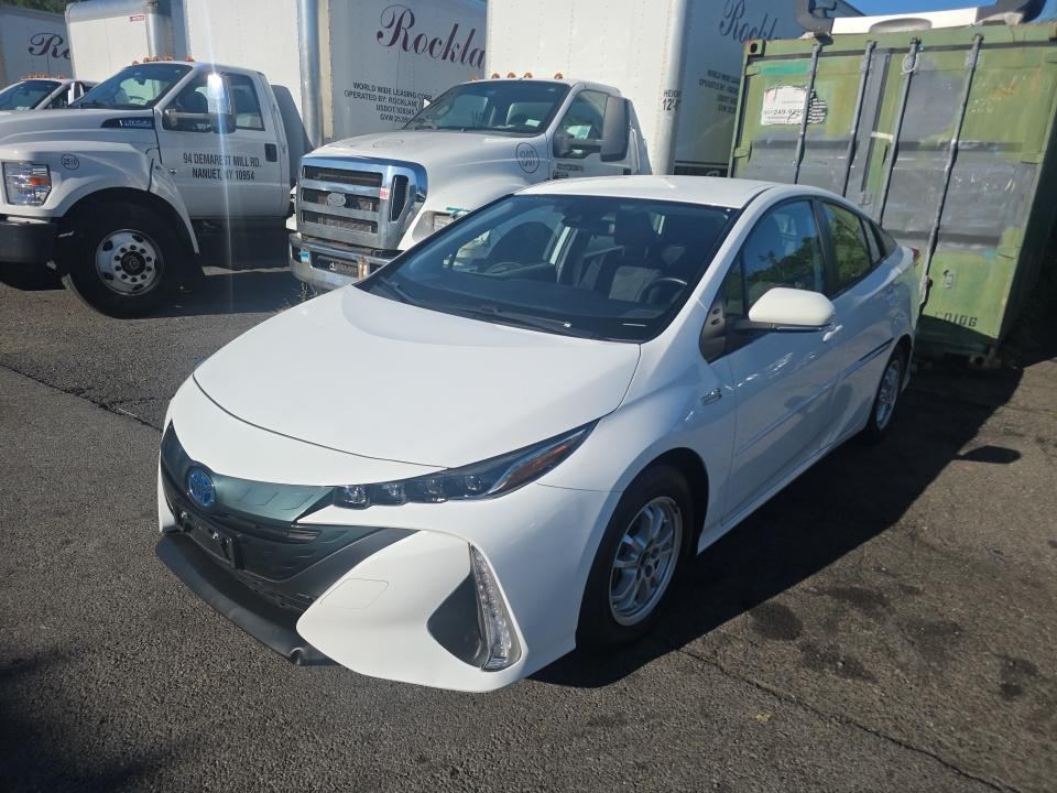 2021 Toyota ZVW52L