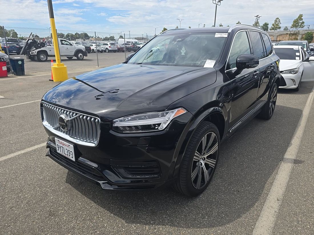 2024 VOLVO Recharge